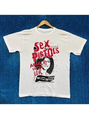 Sex Pistols “Anarchy In The U.K.” Graphic T-Shirt Large